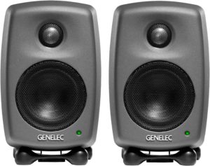 GENELEC 8010AP リファレンス・モニタースピーカーをモニターアームにマウント GENELEC 8010AP リファレンス・モニタースピーカーをモニターアームにマウント